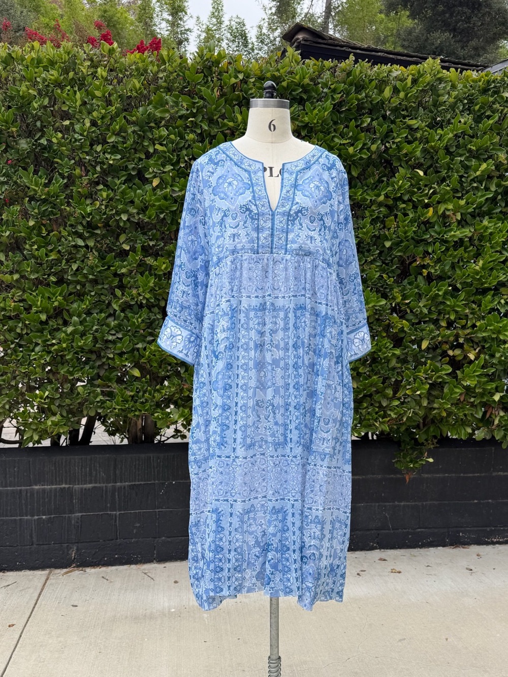 NWT Gretchen Scott "Watteau" dress - Size L